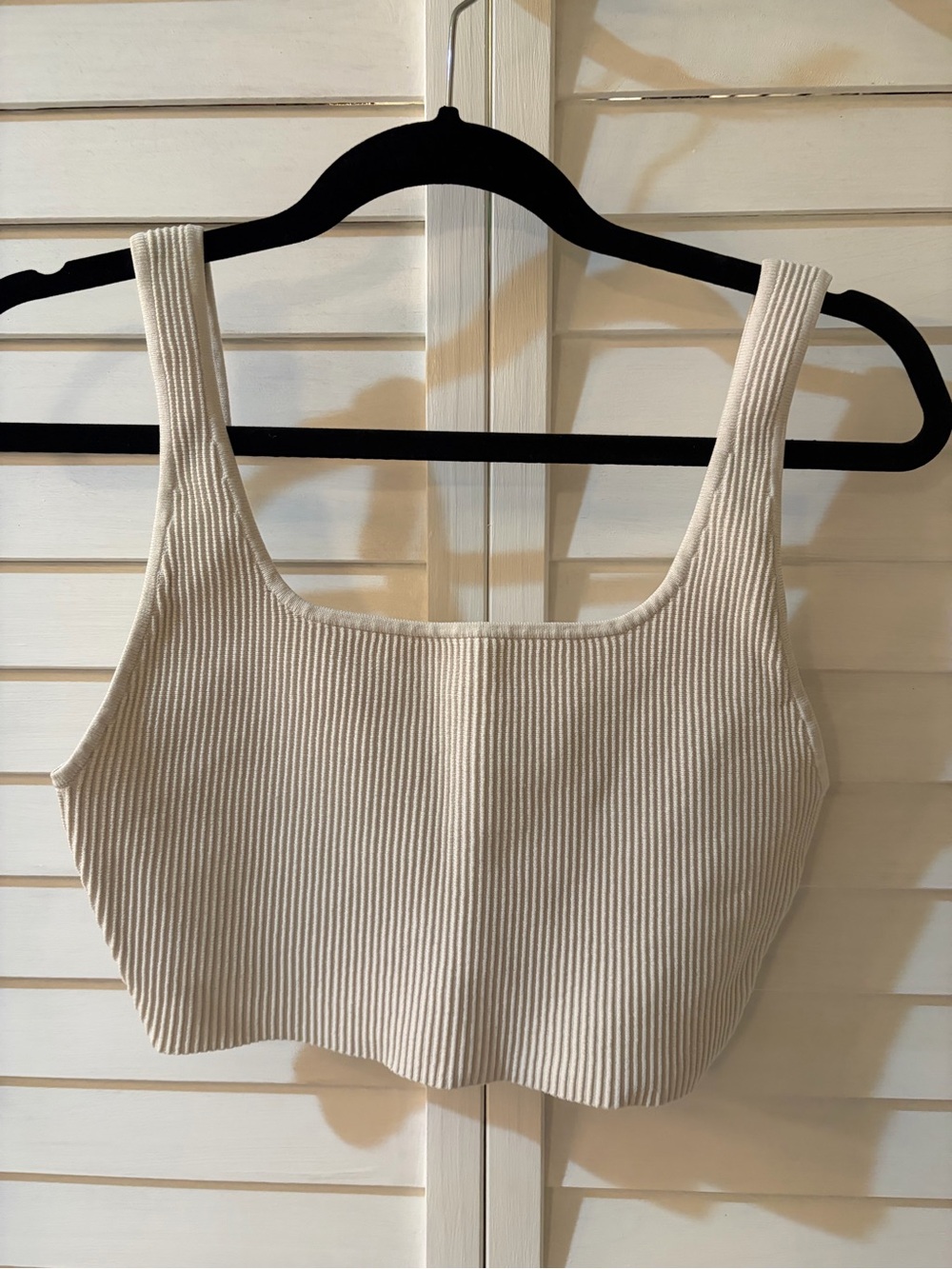 Babaton women’s crop tank
